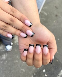 Black French Tips Nails