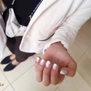 Two-Tone Diagonal Nails