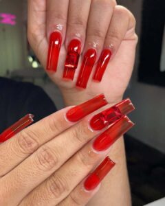 red nail designs