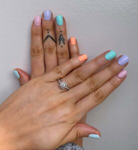 Pastel Rainbow Short Nails