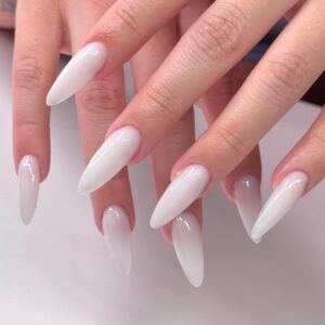 almond nails designs