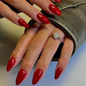 almond nails designs