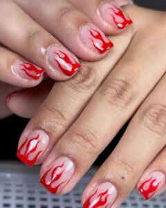 red nail designs